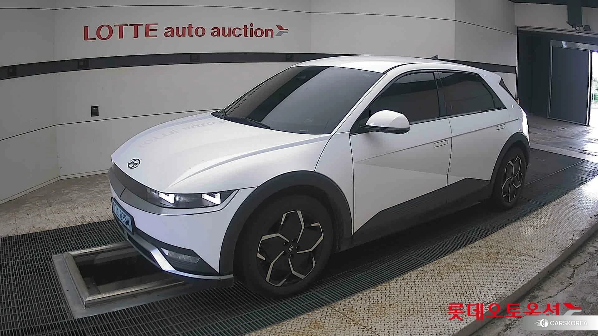 Hyundai IONIQ 5 2022 Atlas White из Кореи, фото 4