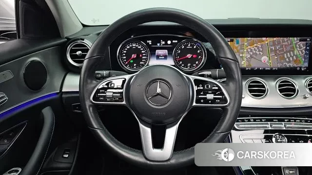 Mercedes-Benz E-Class W213 2019 Серебряный из Кореи, фото 4