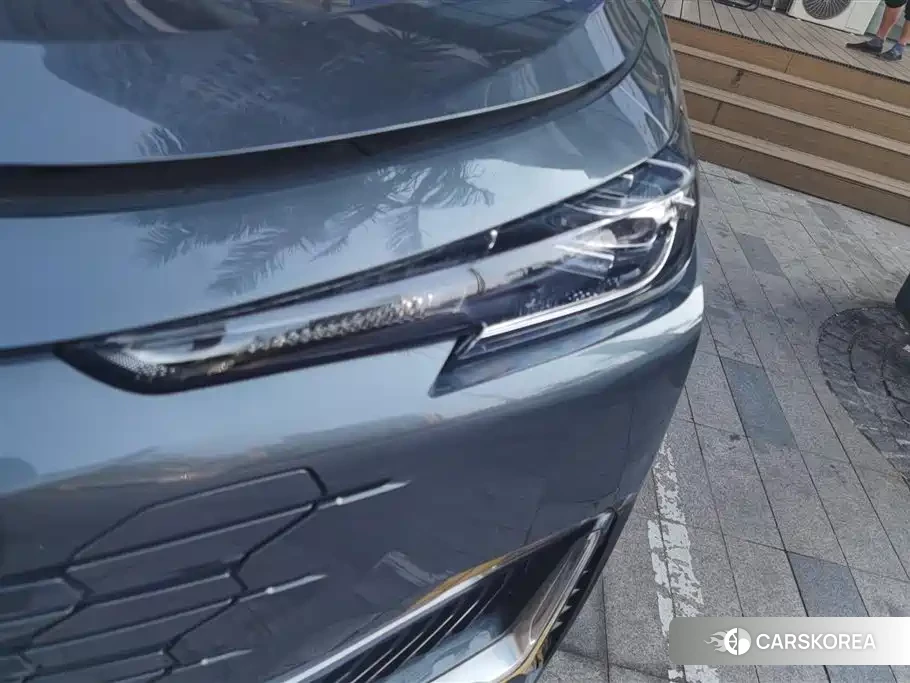 Chang'an Changan UNI-K 2024 Silver/gray из Китая, фото 4