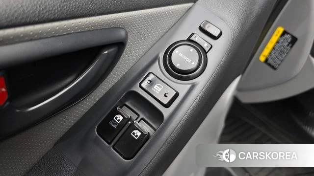 Hyundai Grand Starex 2018 Серебряный из Кореи, фото 4