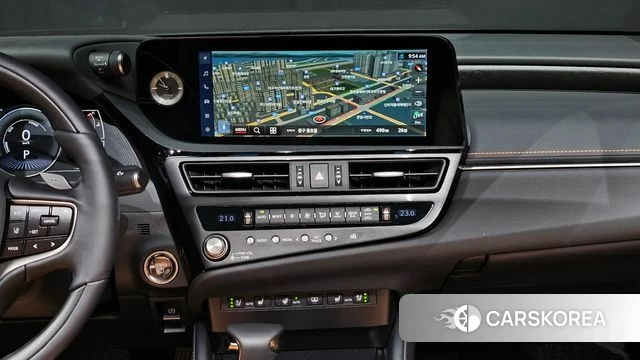 Lexus ES300h 7th generation 2026 Серебристо-серый из Кореи, фото 4