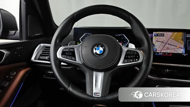 BMW X7 (G07) 2023 Песочный из Кореи, фото 4