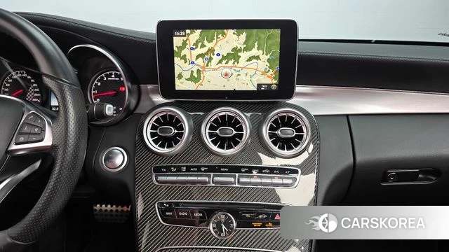 Mercedes-Benz C-Class W205 2018 Белый из Кореи, фото 4