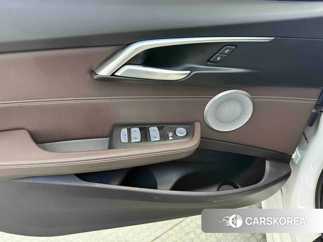 BMW 1 series 2022 Белый из Китая, фото 4