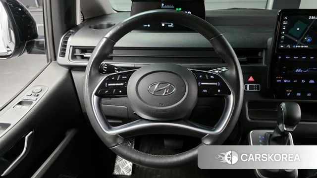 Hyundai Staria 2023 Черный из Кореи, фото 4