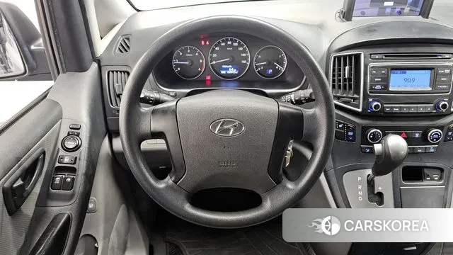 Hyundai Grand Starex 2018 Серебряный из Кореи, фото 4