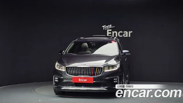 Kia The New Carnival 2018 Серый из Кореи, фото 4