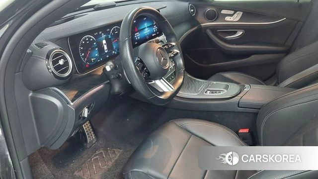 Mercedes-Benz E-Class W213 2020 Черный из Кореи, фото 4