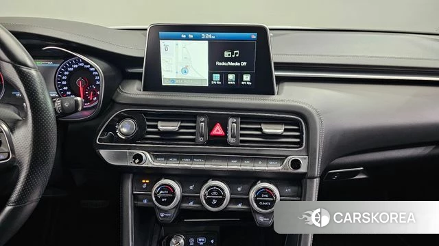 Genesis G70 2019 Белый из Кореи, фото 4