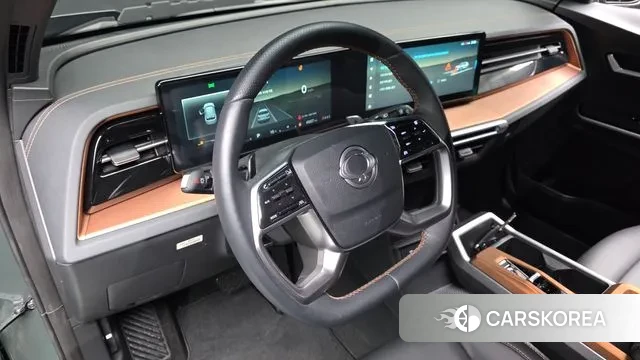 Ssangyong The New Torres 2025 Цвет галактики из Кореи, фото 4