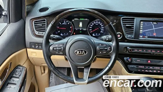 Kia The New Carnival id 2298807 из Кореи 4