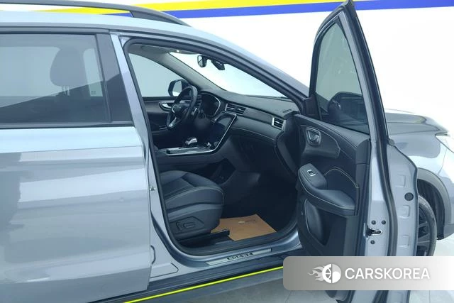 Roewe eRX5 2021 Темно-серый из Китая, фото 4