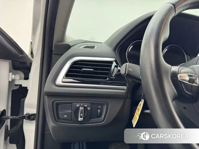 BMW 1 series 2021 Белый из Китая, фото 4