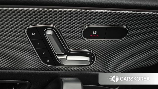 Mercedes-Benz A-Class W177 2021 Белый из Кореи, фото 4