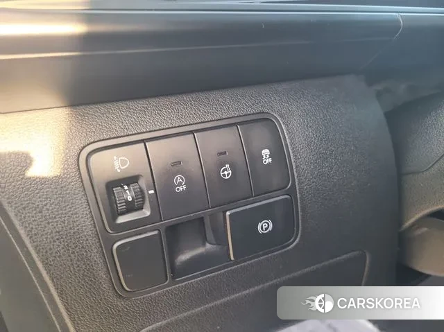 Hyundai Staria 2021 Серебряный из Кореи, фото 4