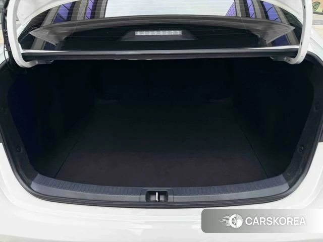 Toyota Lei Ling 2024 Белый из Китая, фото 4