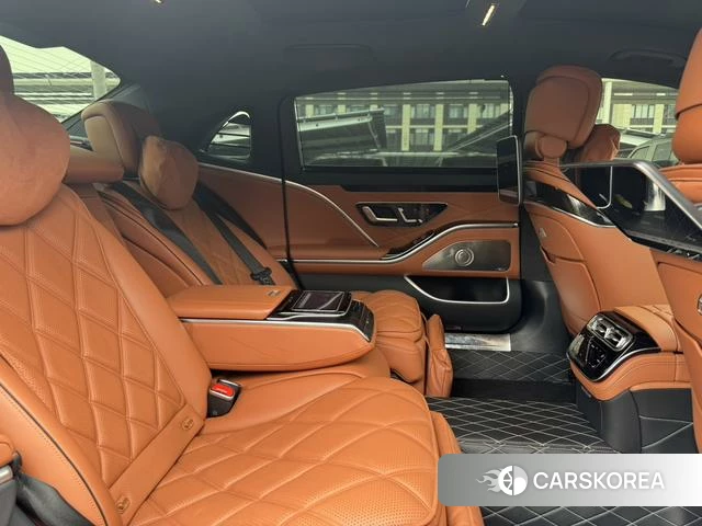 Mercedes-Benz Maybach S-class 2022 Черный из Китая, фото 4