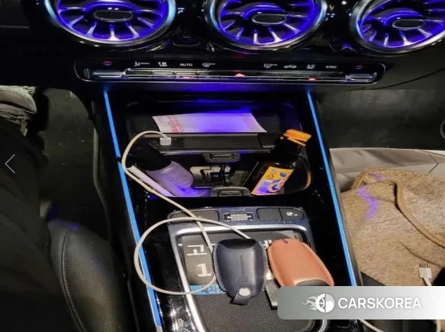 Mercedes-Benz GLB-Class X247 2024 Серебристо-серый из Кореи, фото 4