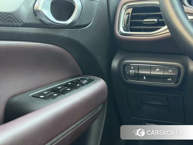 GAC Trumpchi Trumpchi M6 2024 Черный из Китая, фото 4