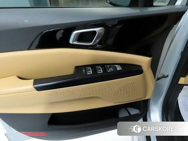 Kia Carnival 4th generation 2021 Серебристо-серый из Кореи, фото 4