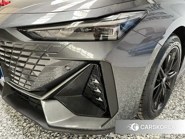 Chang'an UNI-V 2022 Темно-серый из Китая, фото 4