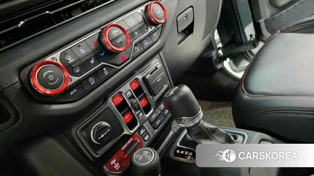 Jeep Wrangler (JL) 2025 Серый из Кореи, фото 4