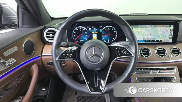 Mercedes-Benz E-Class W213 2023 Серый из Кореи, фото 4
