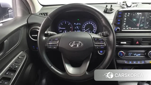 Hyundai Kona 2020 Светло-серебряный цвет из Кореи, фото 4