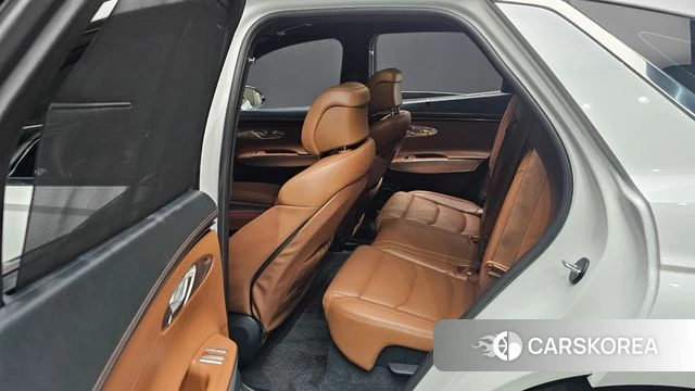 Genesis GV70 2024 Белый из Кореи, фото 4