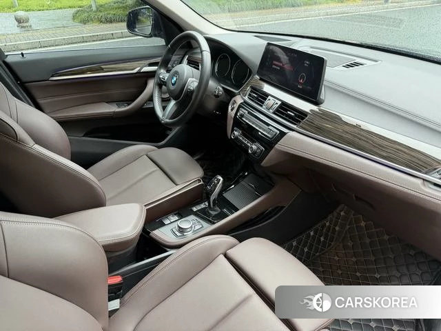 BMW X1 2022 Темно-серый из Китая, фото 4