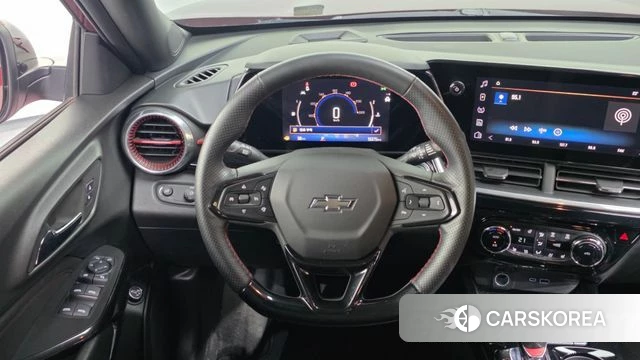 Chevrolet (GM Daewoo) Trax Crossover 2023 Красный из Кореи, фото 4