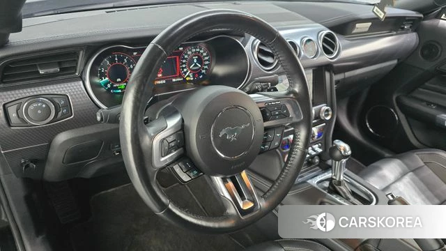 Ford Mustang 2019 Черный из Кореи, фото 4