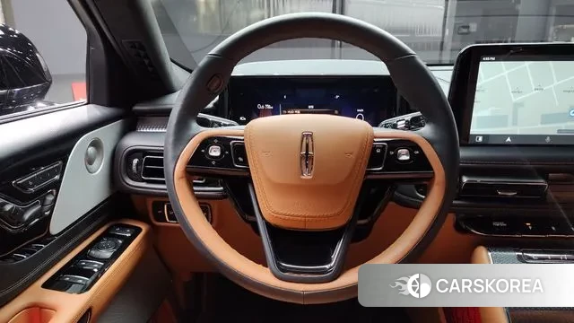 Lincoln Aviator 2nd generation 2024 Черный из Кореи, фото 4