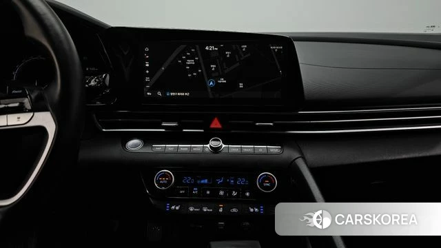 Hyundai Avante Hybrid (CN7) 2022 Белый из Кореи, фото 4