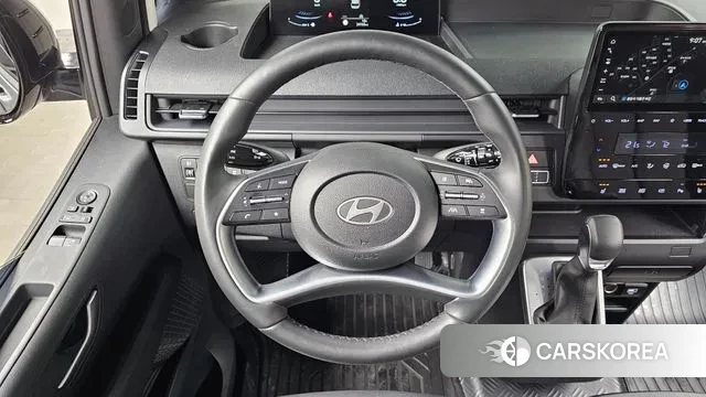 Hyundai Staria 2025 Серебристо-серый из Кореи, фото 4