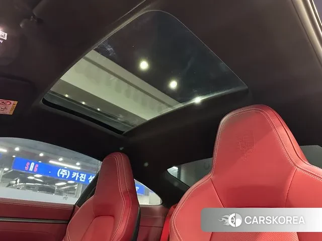 Porsche 911(992) 2024 Красный из Кореи, фото 4