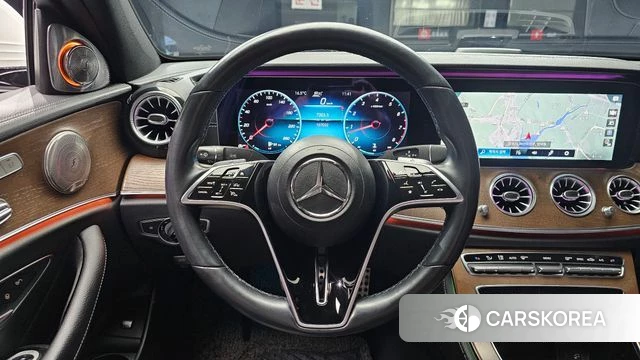 Mercedes-Benz E-Class W213 2020 Белый из Кореи, фото 4