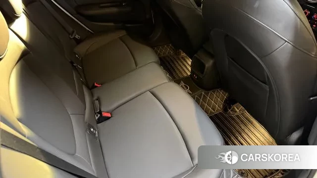 Mini Cooper Clubman 2021 Жемчужный цвет из Кореи, фото 4