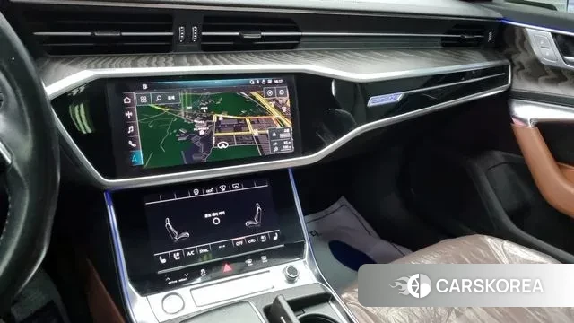 Audi A6 (C8) 2020 Серебристо-серый из Кореи, фото 4