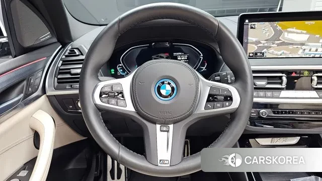 BMW iX3 2024 Белый из Кореи, фото 4