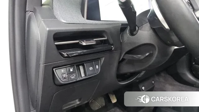 Kia EV6 2023 Белый из Кореи, фото 4