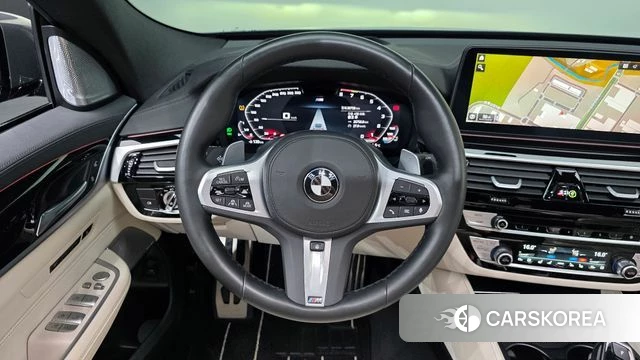 BMW 6 Series GT (G32) 2024 Серебристо-серый из Кореи, фото 4
