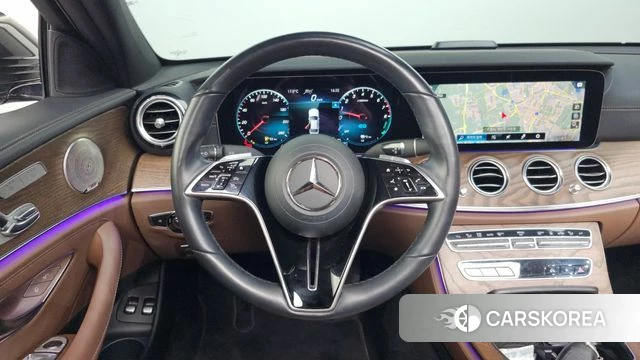 Mercedes-Benz E-Class W213 2023 Серый из Кореи, фото 4
