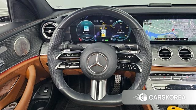 Mercedes-Benz E-Class W213 2021 Белый из Кореи, фото 4