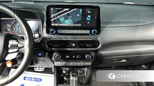 Hyundai The New Kona 2021 Светло-серебряный цвет из Кореи, фото 4