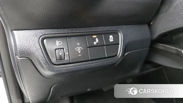 Kia The New K3 2nd generation 2021 Белый из Кореи, фото 4