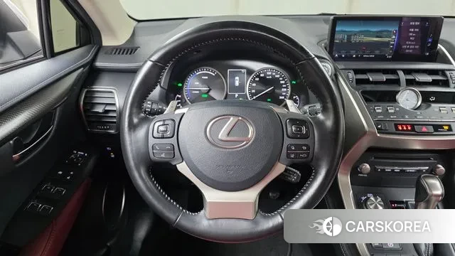 Lexus NX300h 2020 Белый из Кореи, фото 4