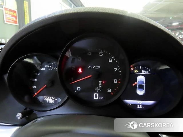 Porsche 718 Boxster 2021 Серебристо-серый из Кореи, фото 4