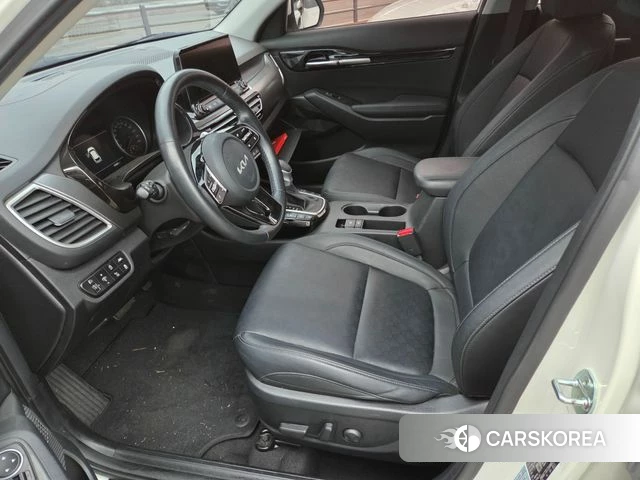 Kia Seltos 2021 Белый из Кореи, фото 4