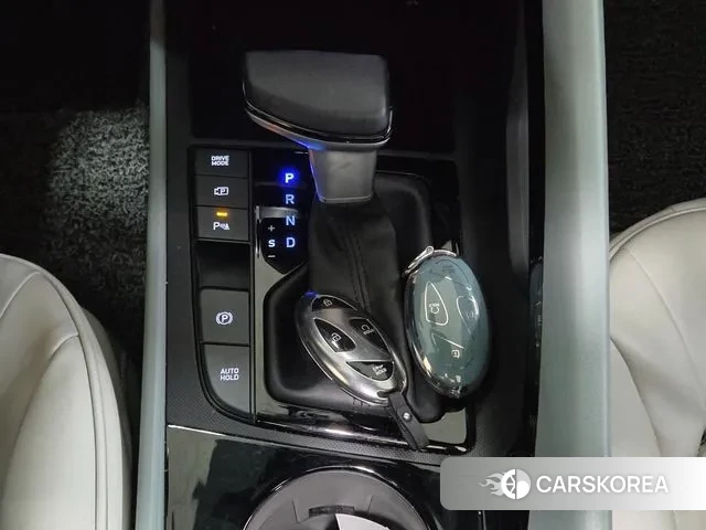 Hyundai The New Avante (CN7) 2023 Белый из Кореи, фото 4